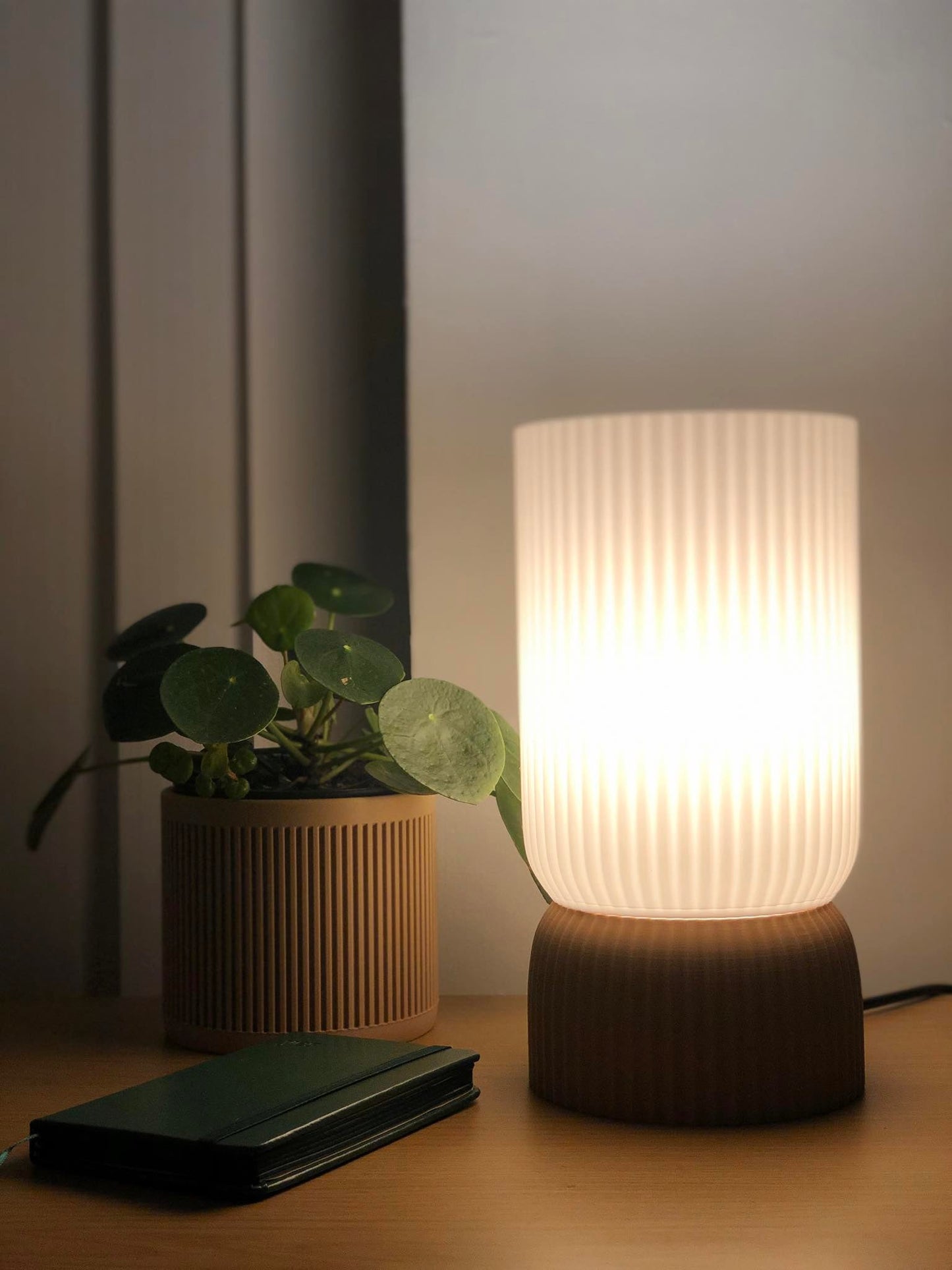 Agapē Lamp