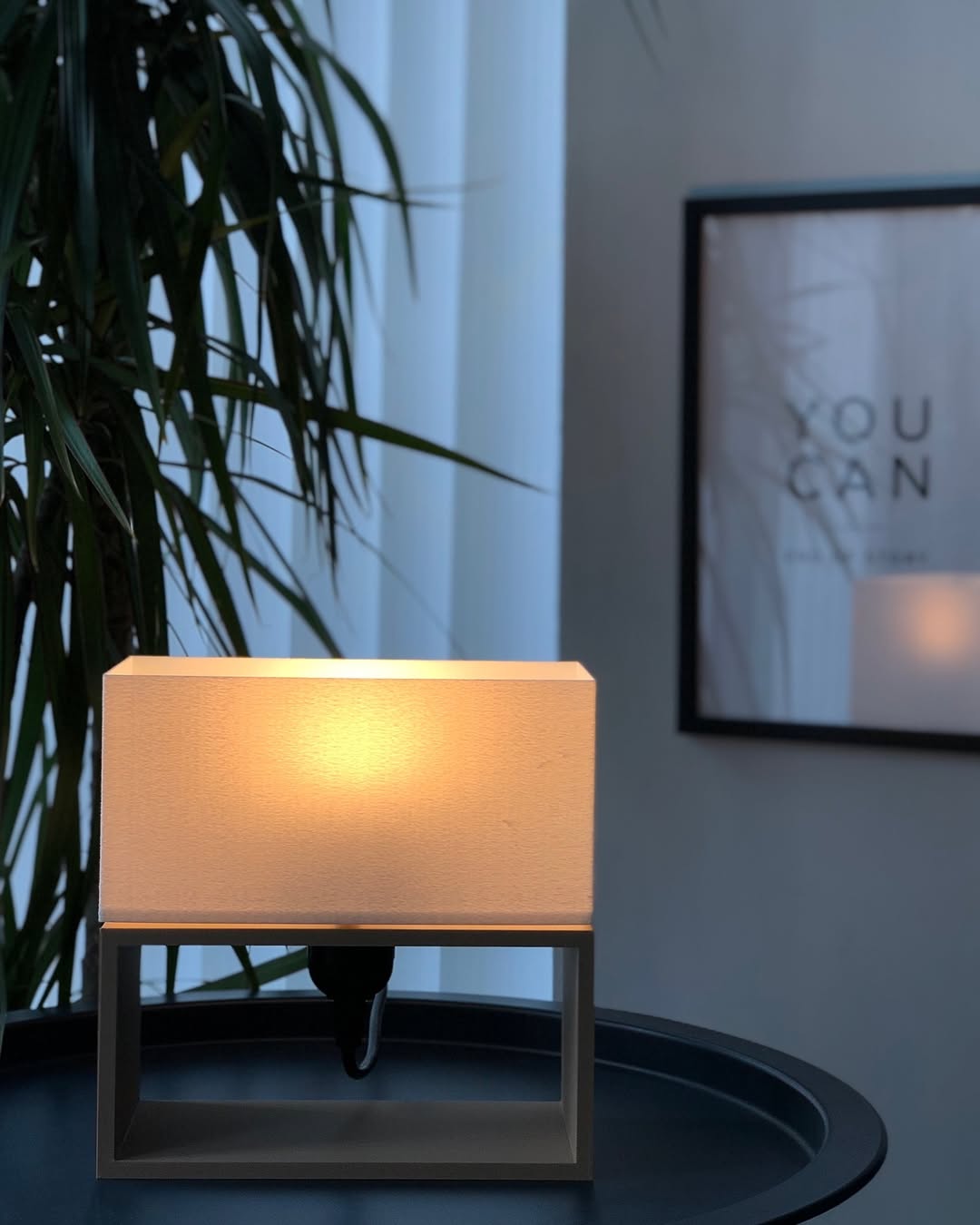 RectaGlow Table Lamp