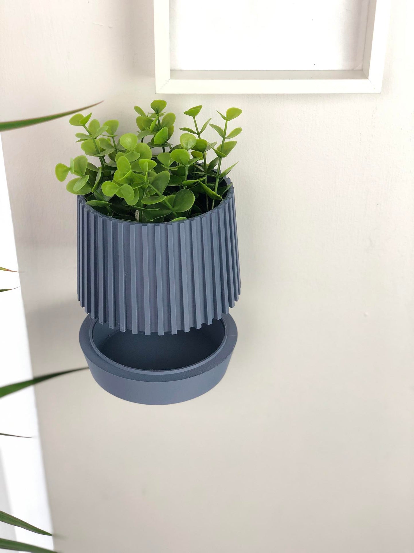 Vertica Planter